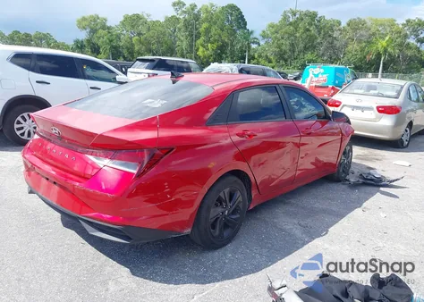 2022 Hyundai Elantra Sel z USA, uszkodzony, nr VIN 5NPLS4AG0NH069940